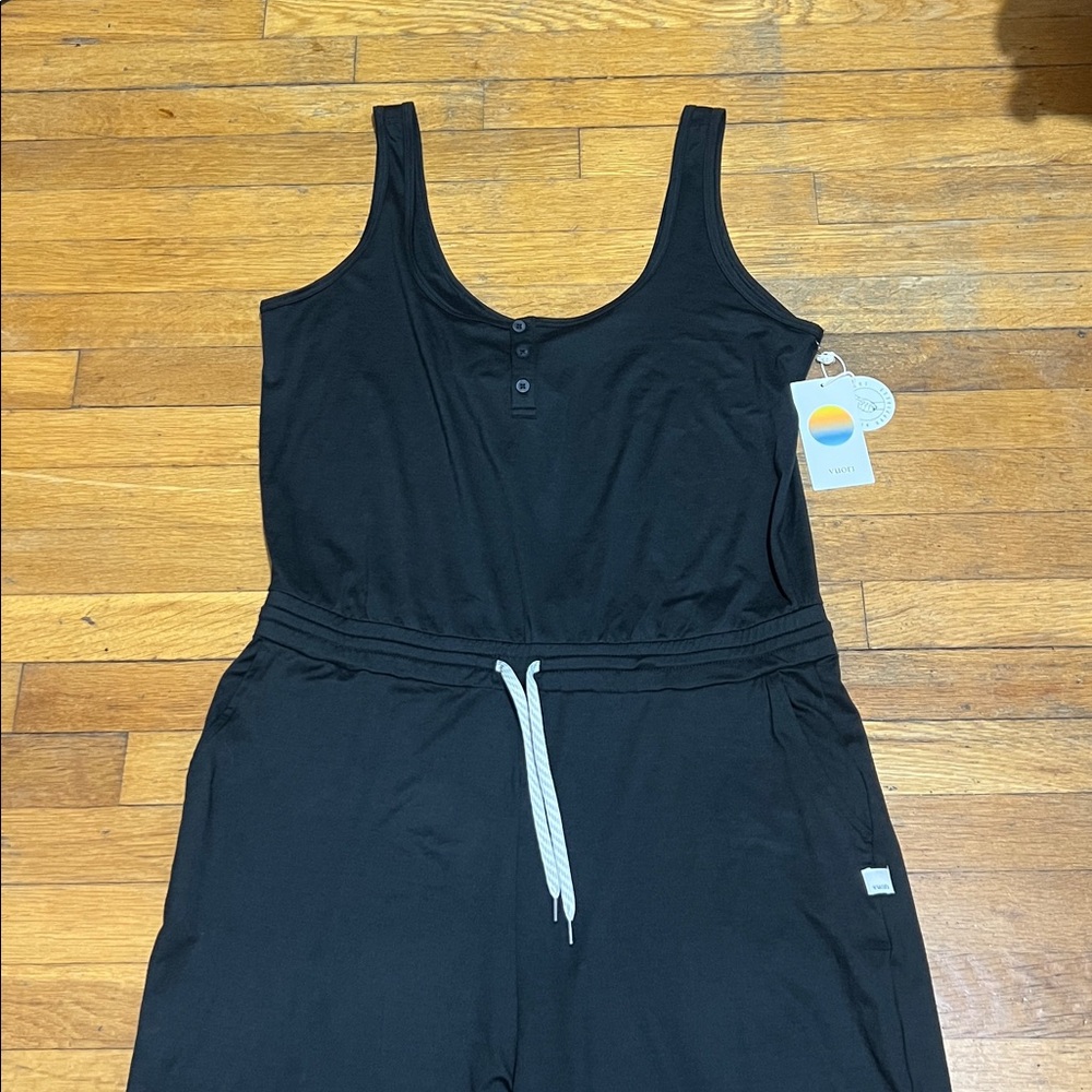 Vuori Women’s Falls Jumpsuit in Heathered Black, size XL - Picture 5 of 15